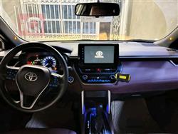 تۆیۆتا کۆرۆلا کرۆس